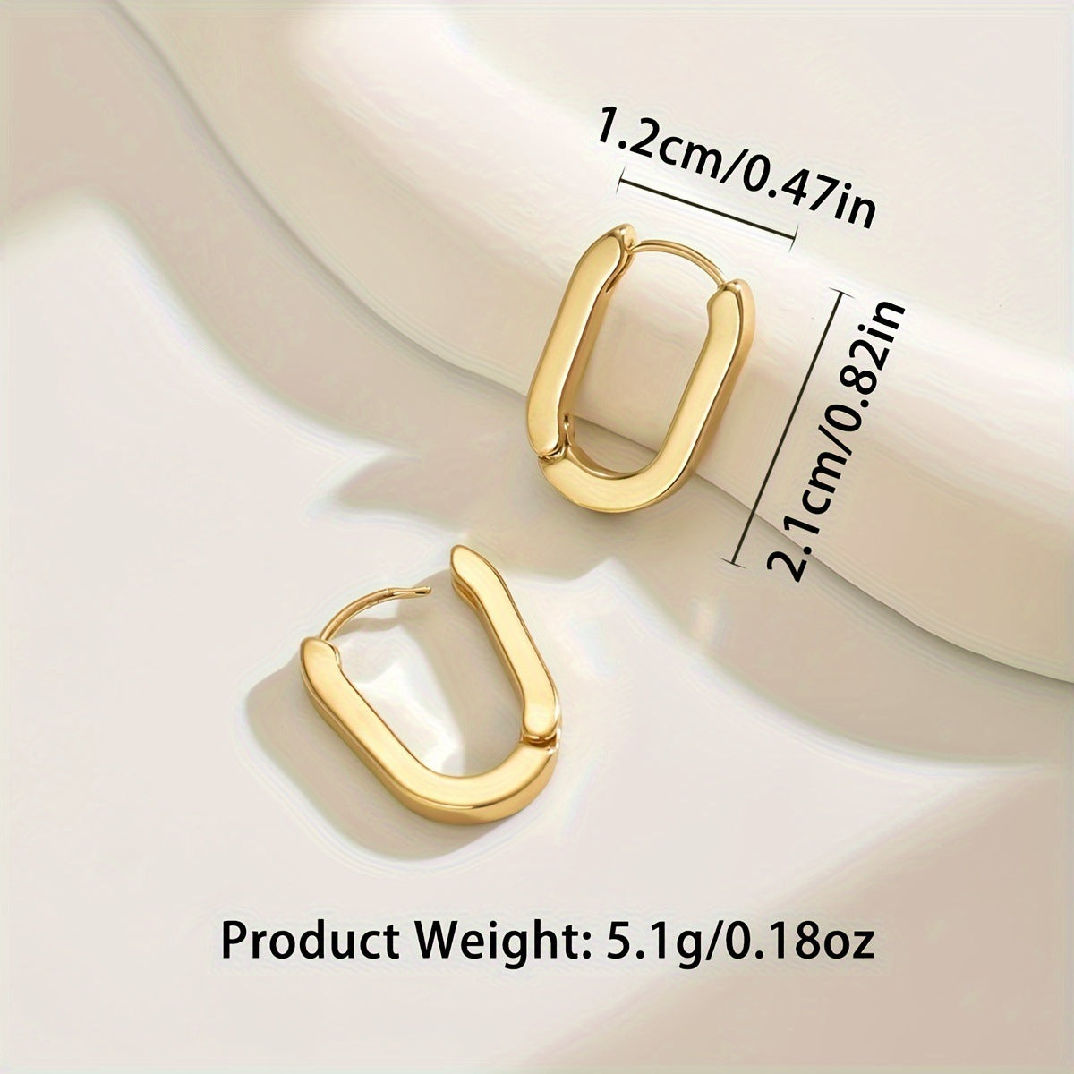 Stylish and minimalist square earrings with secure-lock clasps