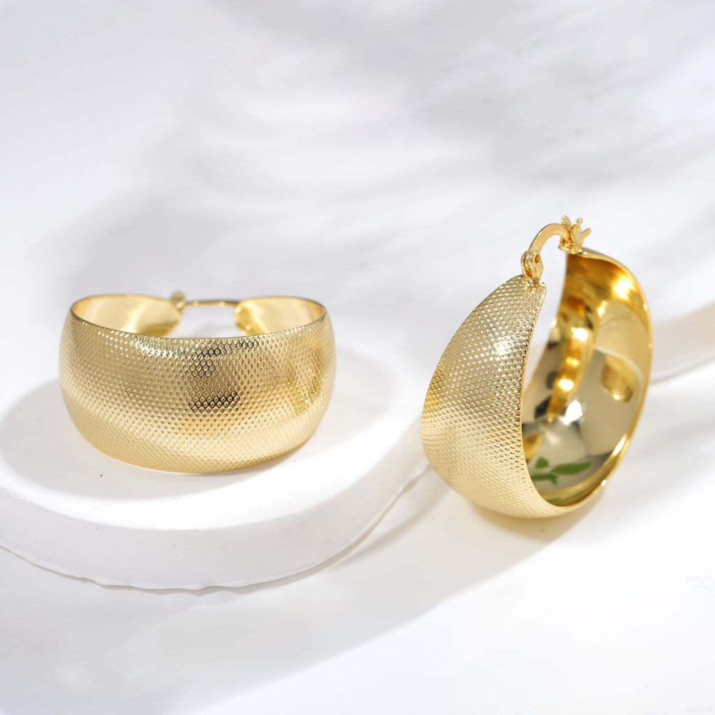 Women Geometric Metal Hoop Earrings